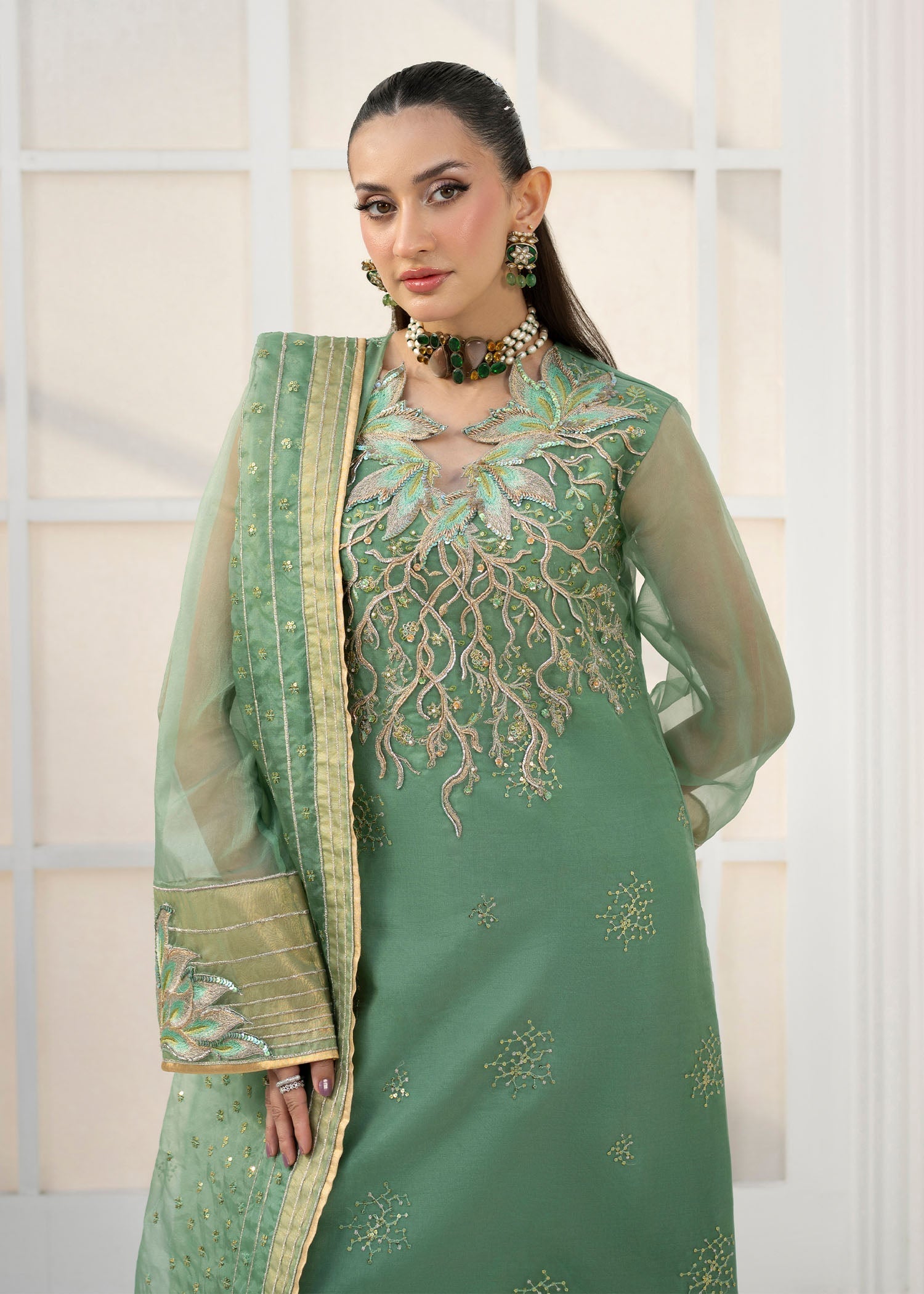 Jamnii | The Aura | Astrid - Rang-e-Khaas