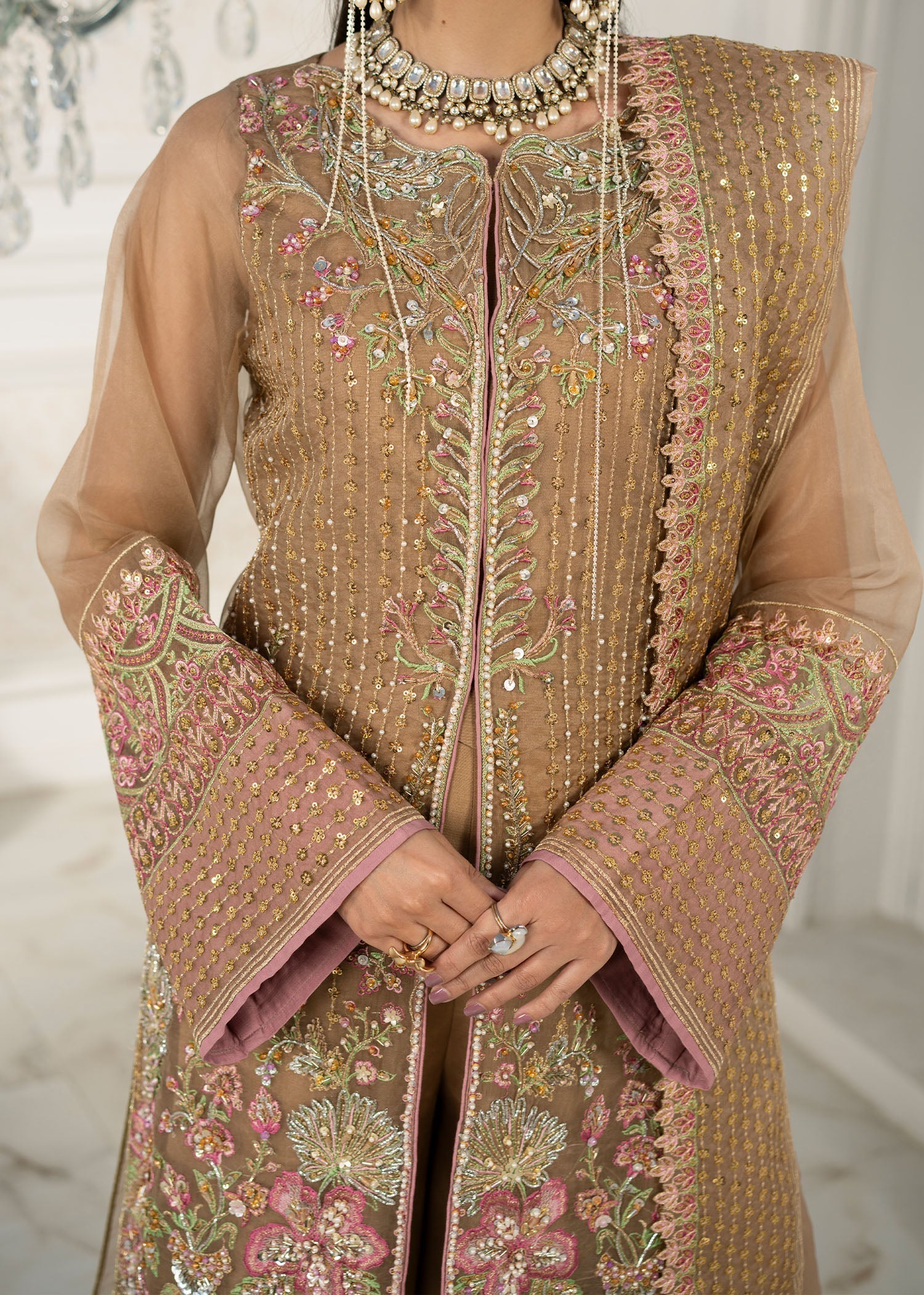 Jamnii | The Aura | Irina - Rang-e-Khaas