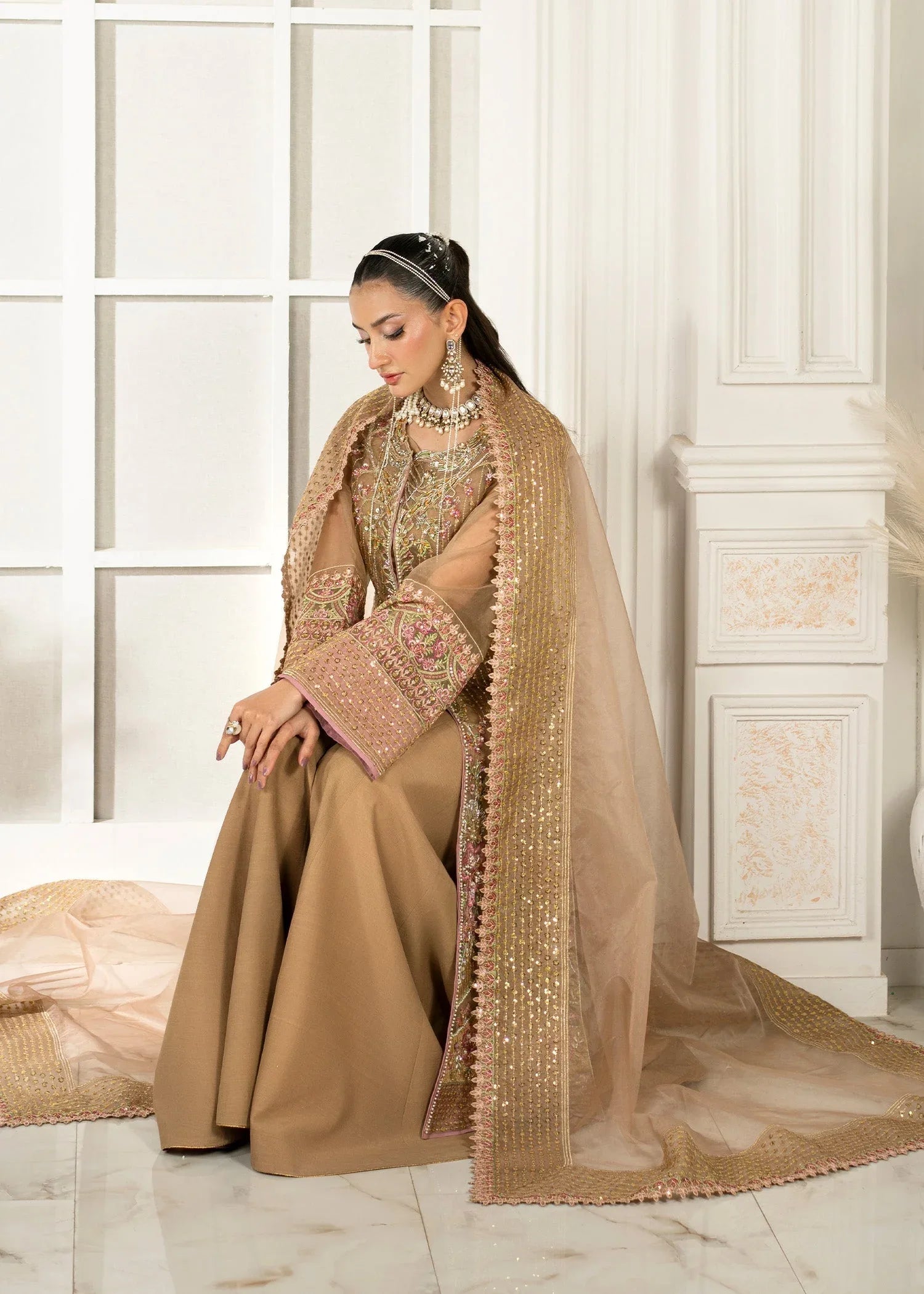 Jamnii | The Aura | Irina - Rang-e-Khaas
