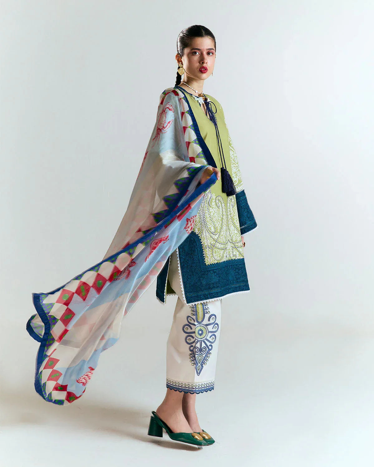 Jugnu | SS 25 |  Bia - Rang-e-Khaas