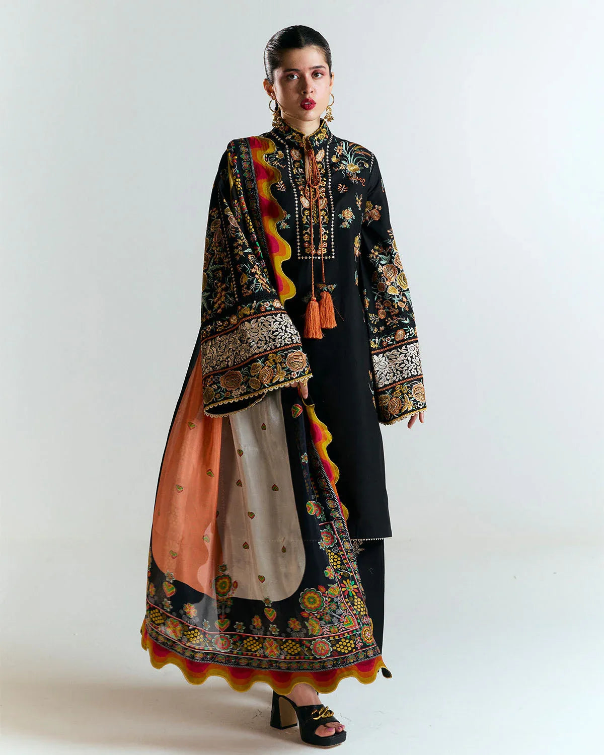 Jugnu | SS 25 |  Gulbar - Rang-e-Khaas