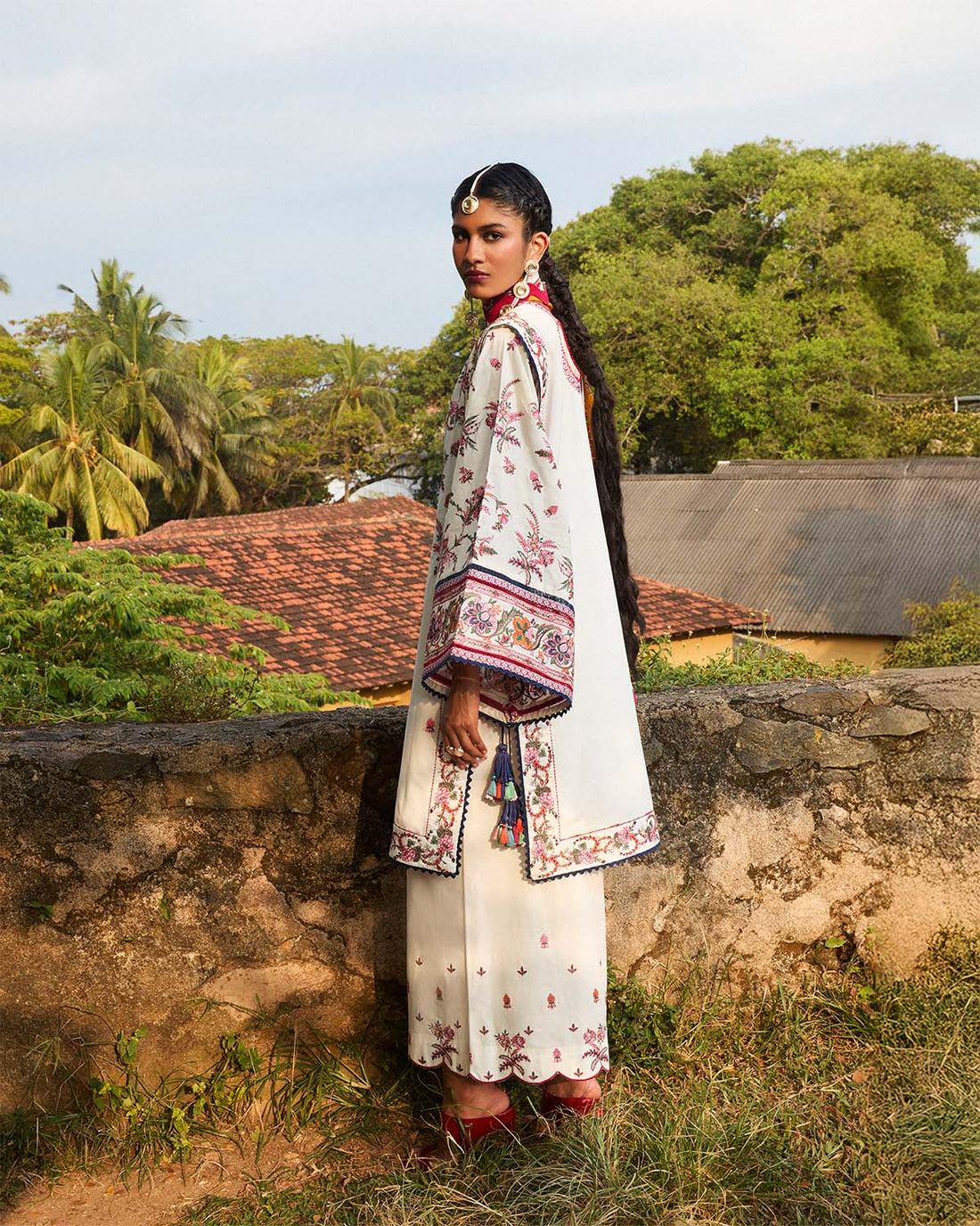 Jugnu | SS 25 | Tibet - Rang-e-Khaas