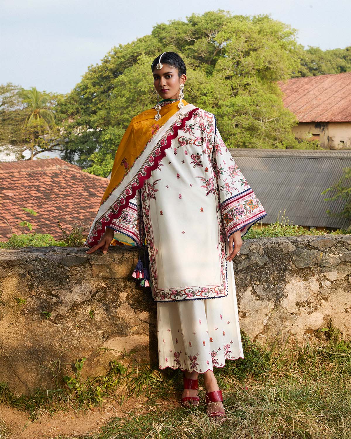Jugnu | SS 25 | Tibet - Rang-e-Khaas