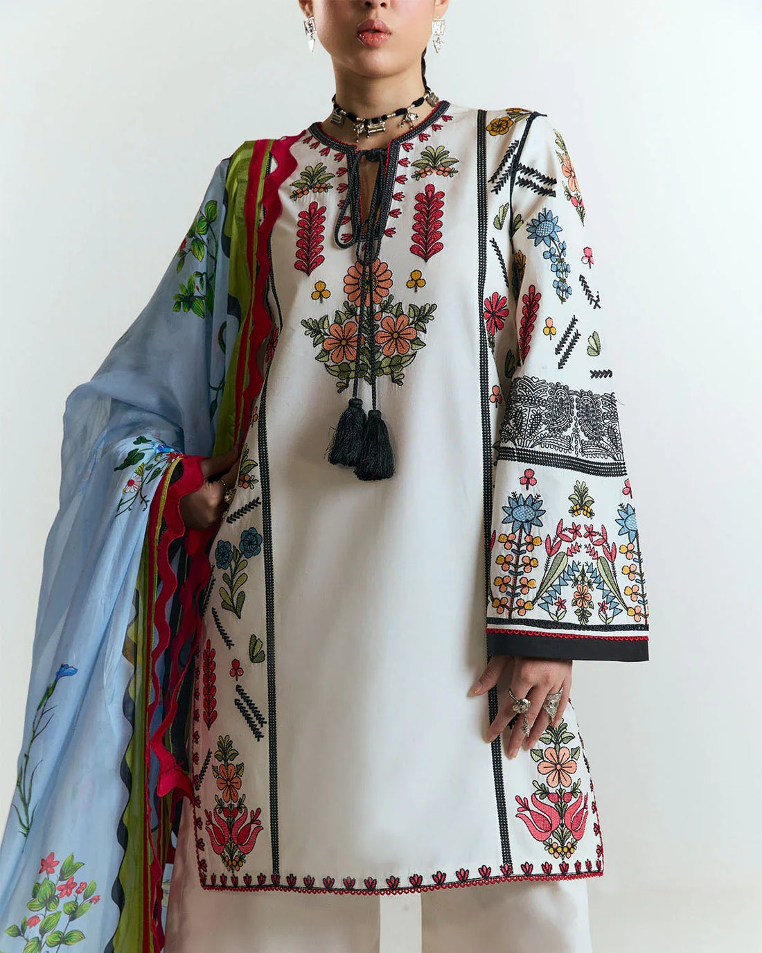 Jugnu | SS 25 |  Tiya - Rang-e-Khaas
