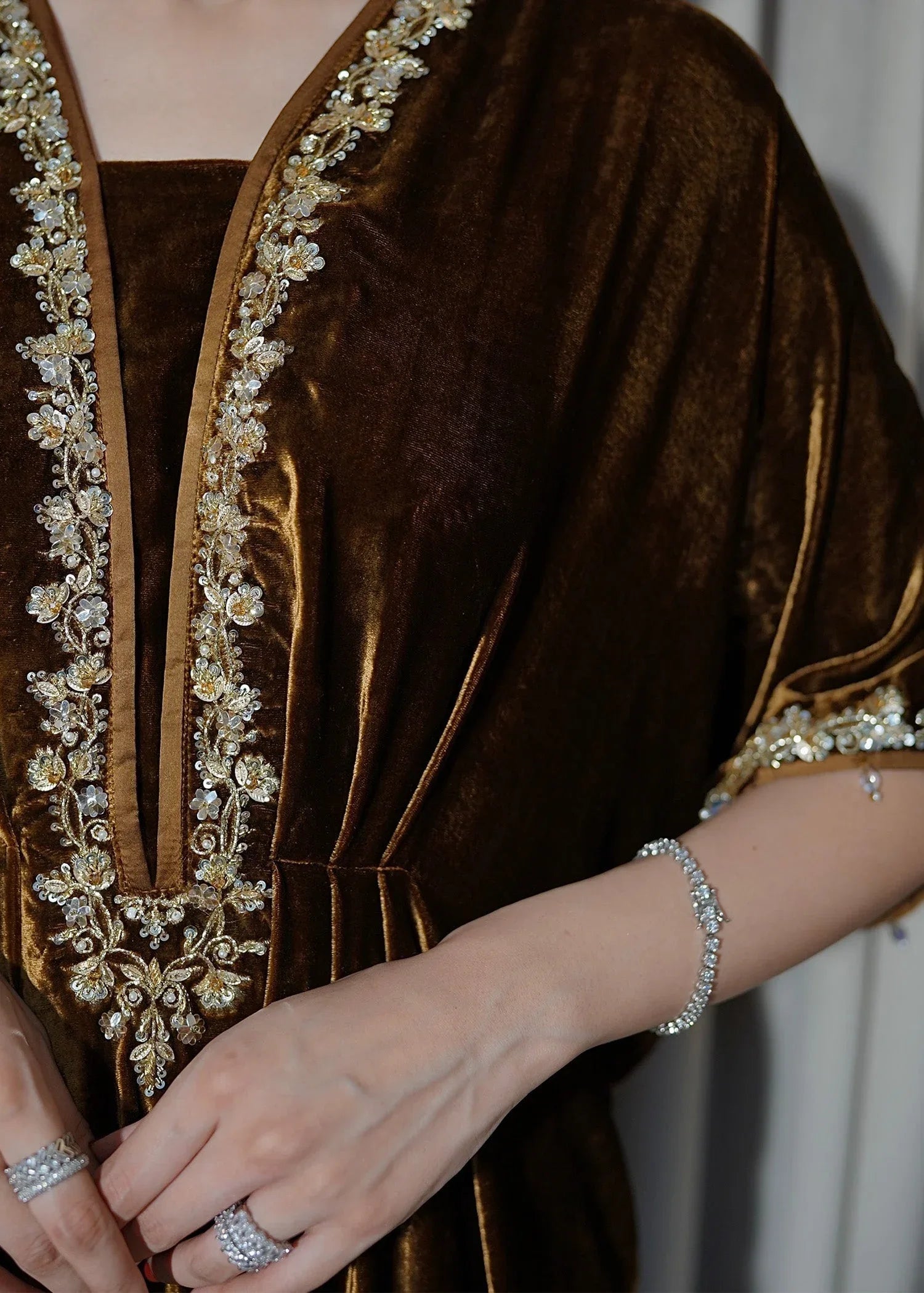 Mahum Asad | Voila Velvets | Topaz - Rang-e-Khaas