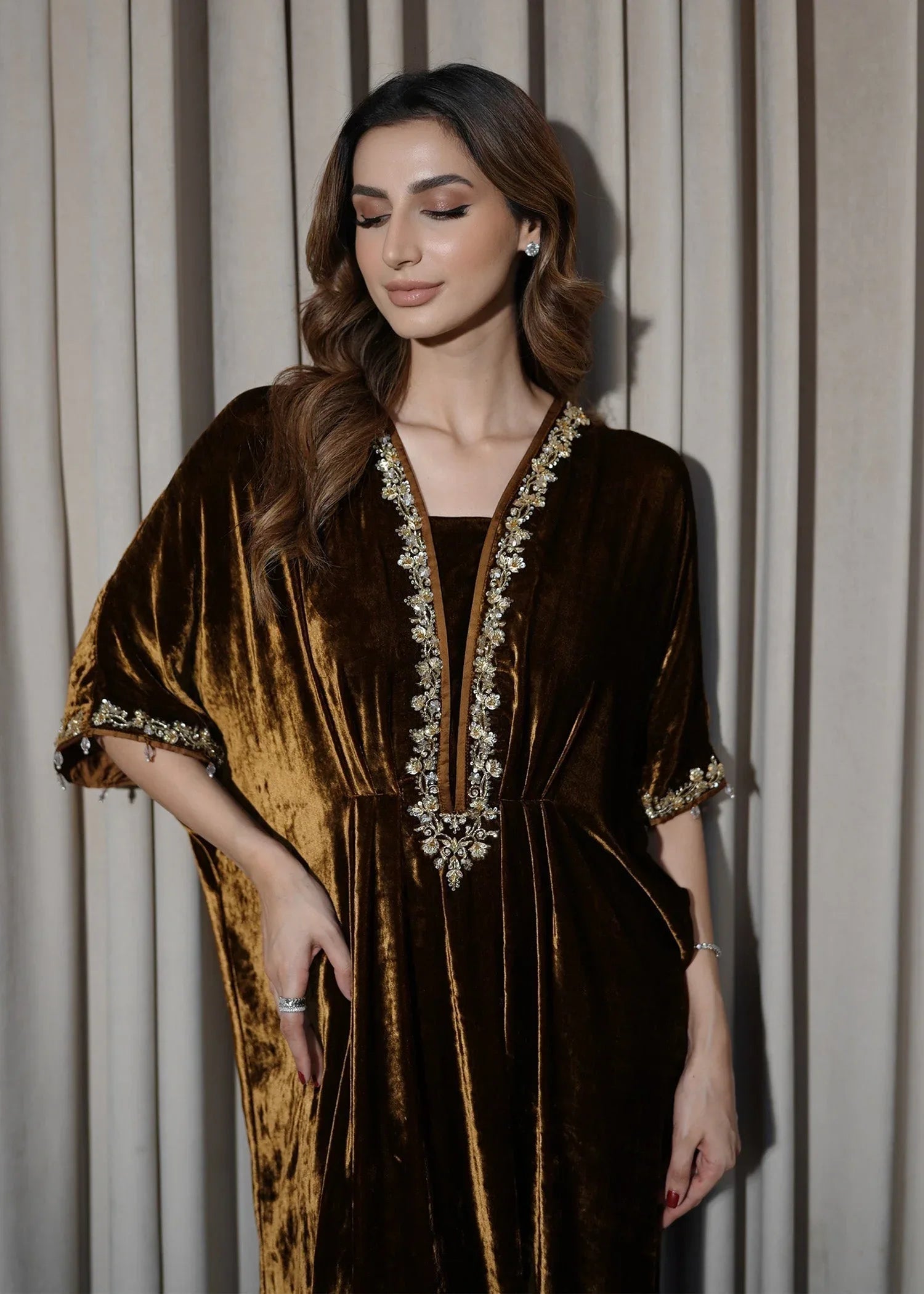 Mahum Asad | Voila Velvets | Topaz - Rang-e-Khaas