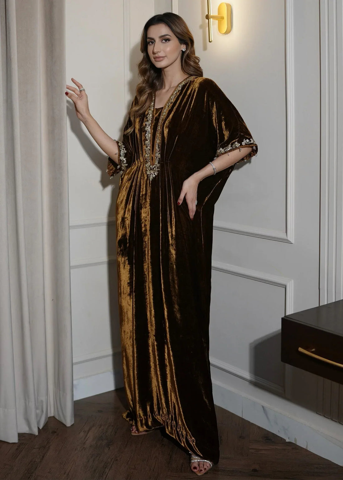 Mahum Asad | Voila Velvets | Topaz - Rang-e-Khaas