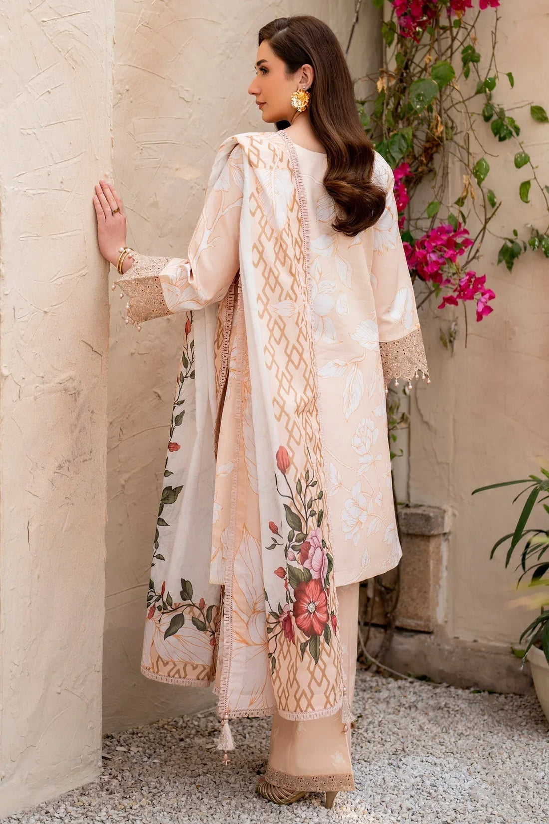 Alizeh | Levana Lawn | Kaai - Rang-e-Khaas