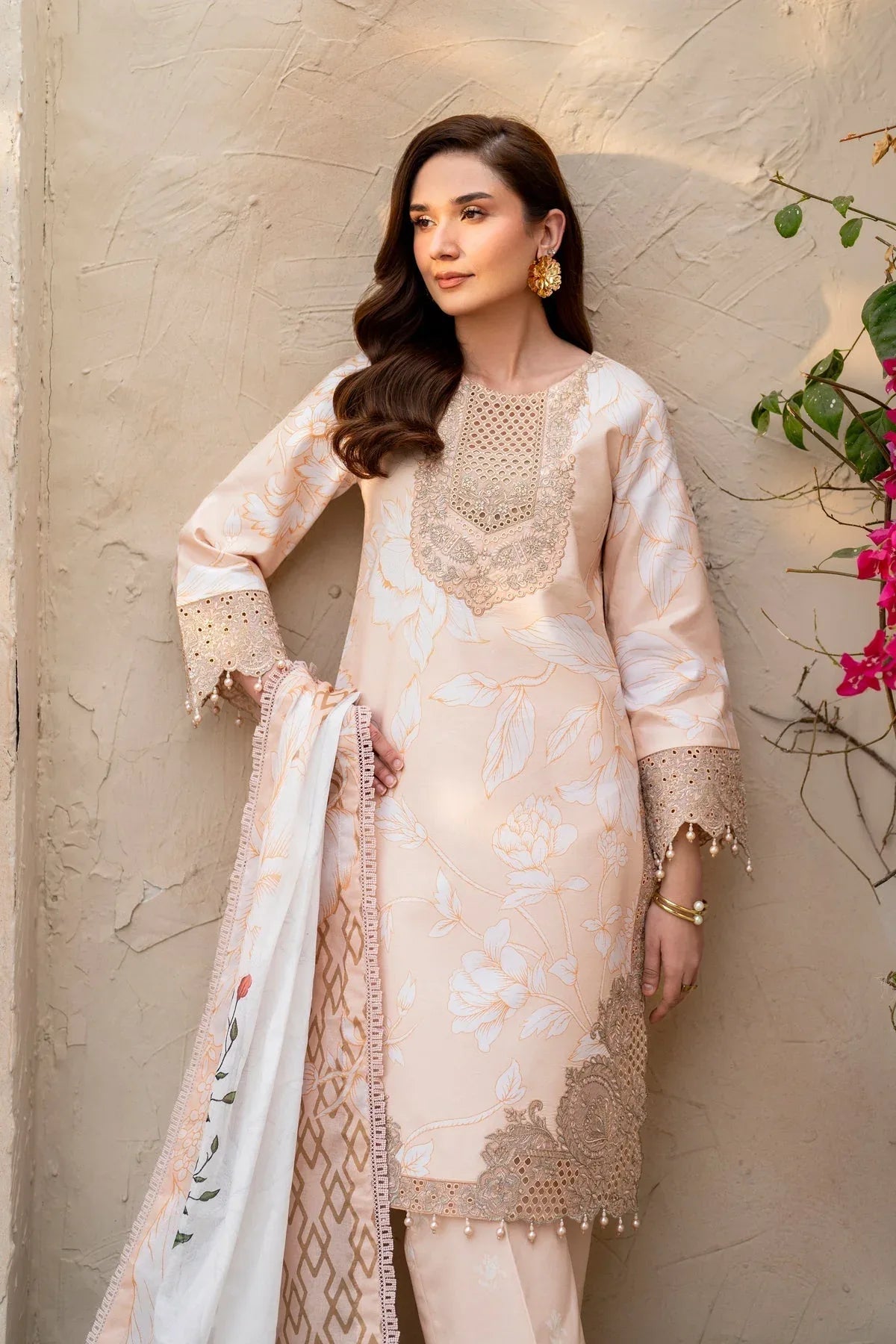 Alizeh | Levana Lawn | Kaai - Rang-e-Khaas