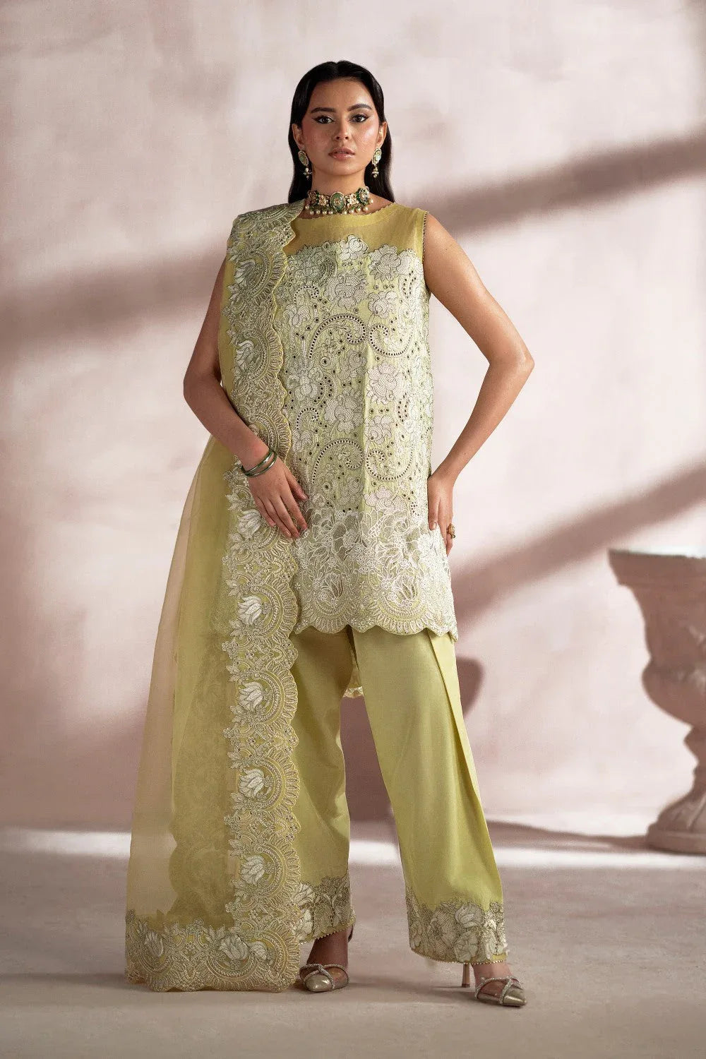 Maryum N Maria | Luna Formals | KAIROS - Rang-e-Khaas