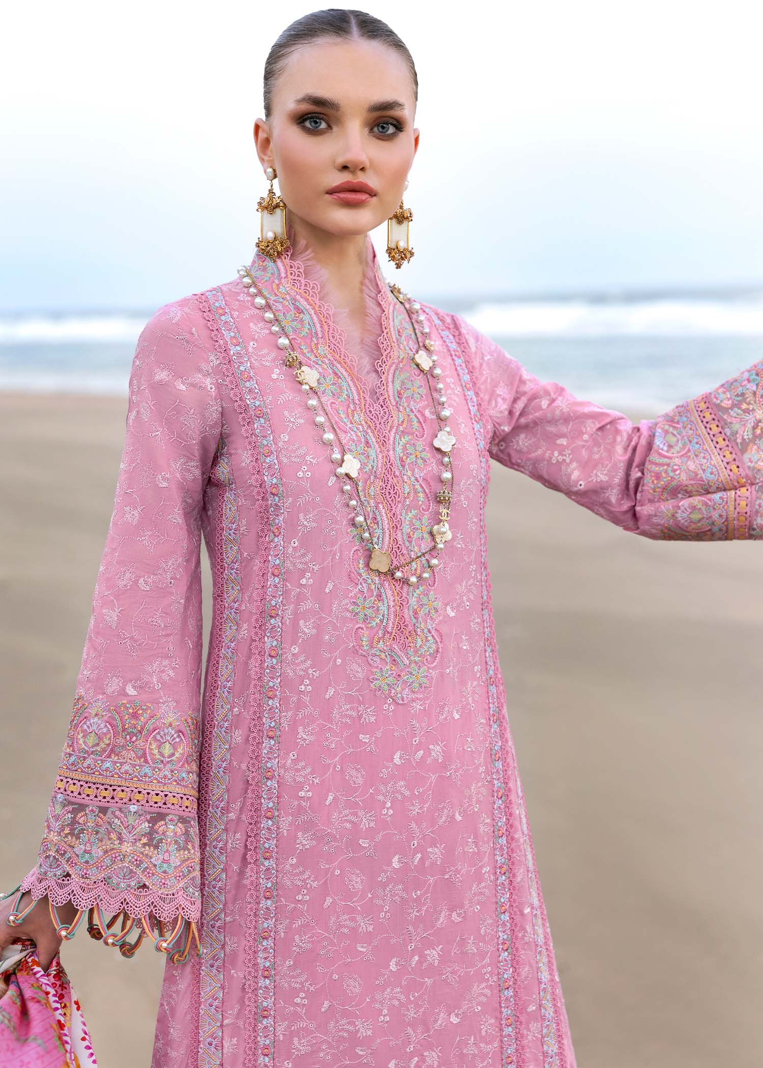 Kanwal Malik | Elysia Luxury Lawn 25 | Ariana - Rang-e-Khaas
