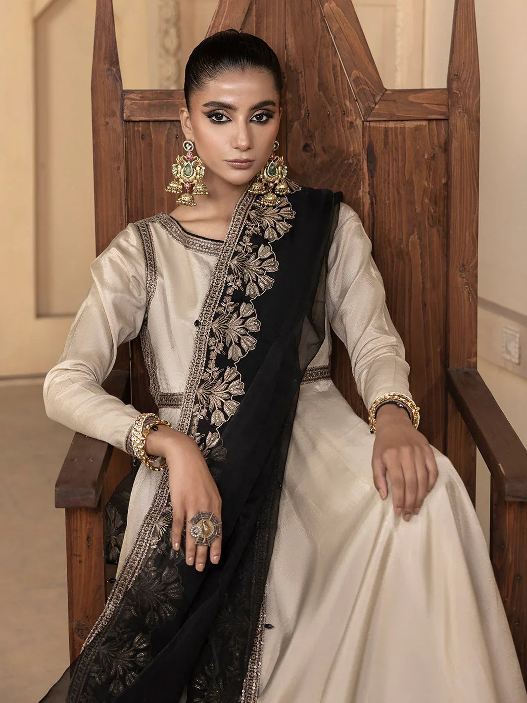 Hem Stitch | Raw Silk Edit 25 | Kaya - Rang-e-Khaas