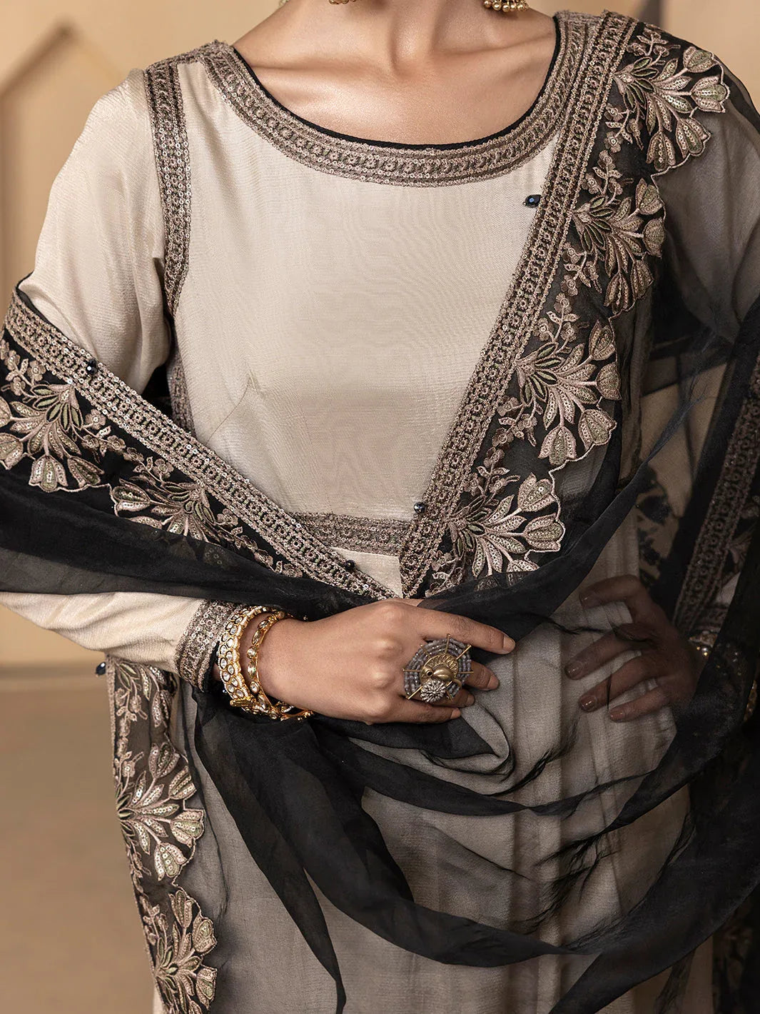 Hem Stitch | Raw Silk Edit 25 | Kaya - Rang-e-Khaas