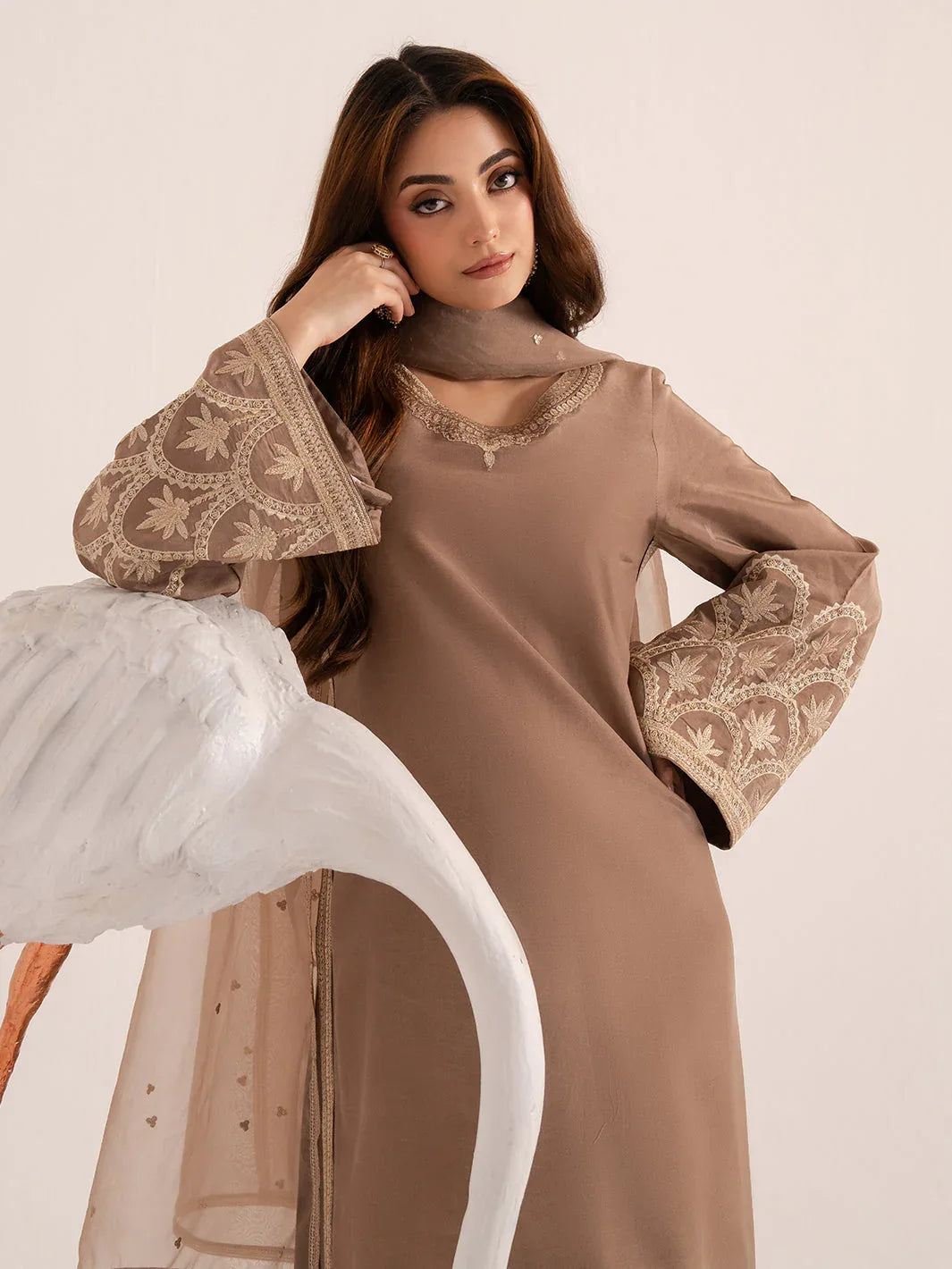 Izel | The Silk Chapter | Khaki - Rang-e-Khaas