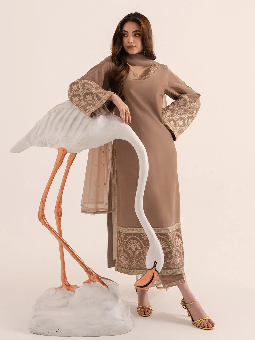 Izel | The Silk Chapter | Khaki - Rang-e-Khaas