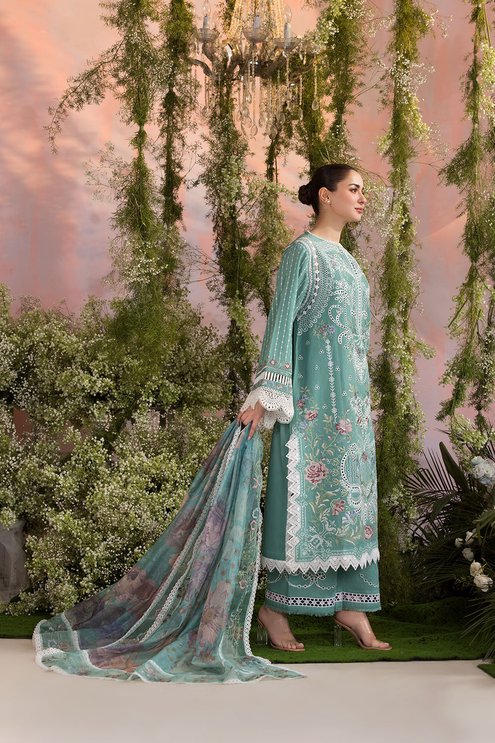 Sobia Nazir | Luxury Lawn 25 | 5B