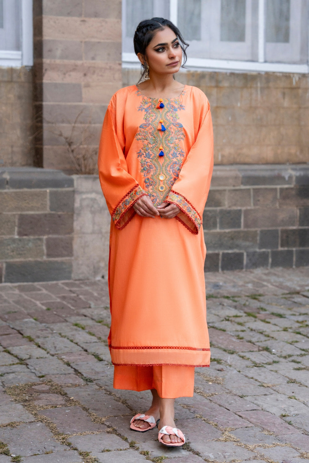 Ittehad | Embroidered Lawn | I-24