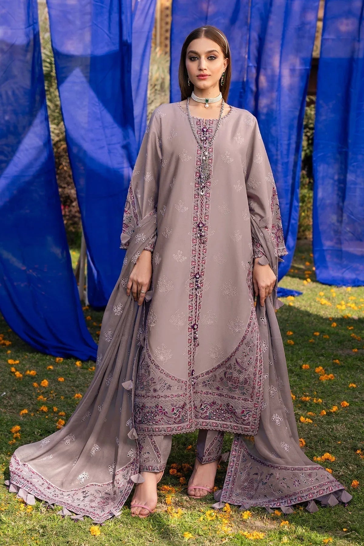 Alizeh | Rawayat Luxury Lawn 24 | Meraat - Rang-e-Khaas