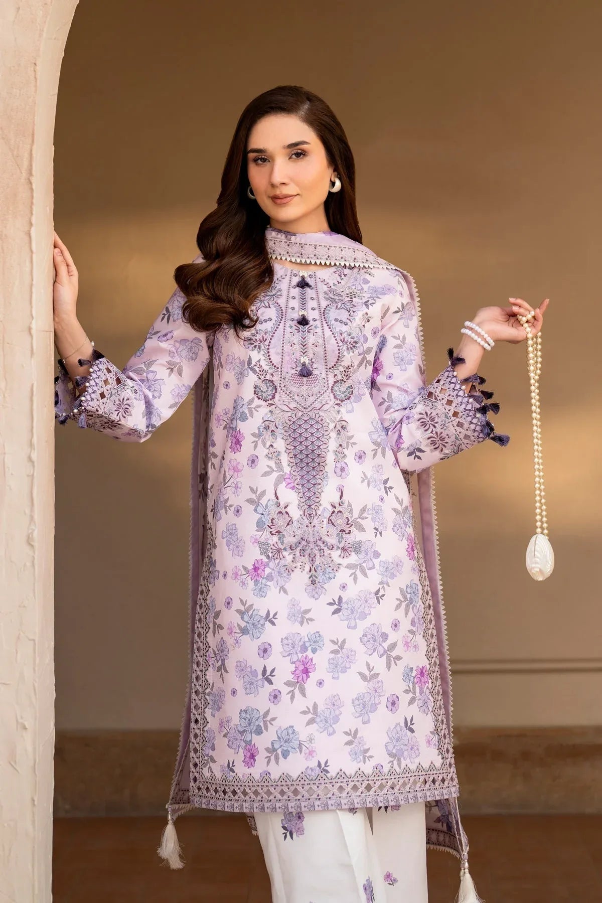 Alizeh | Levana Lawn | Lavy - Rang-e-Khaas