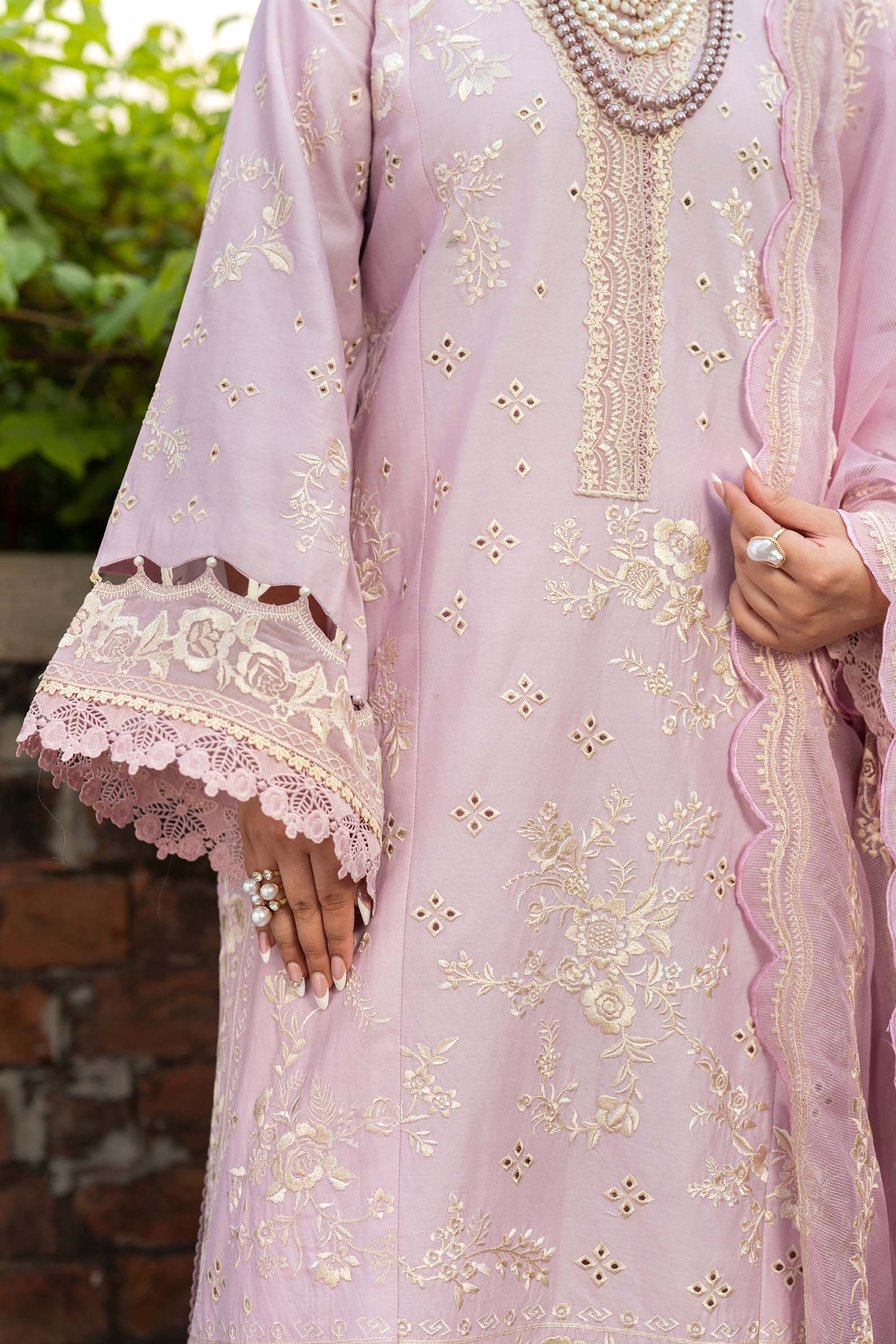 Maryam Hussain | Luxury Lawn 25 | Samar - Rang-e-Khaas
