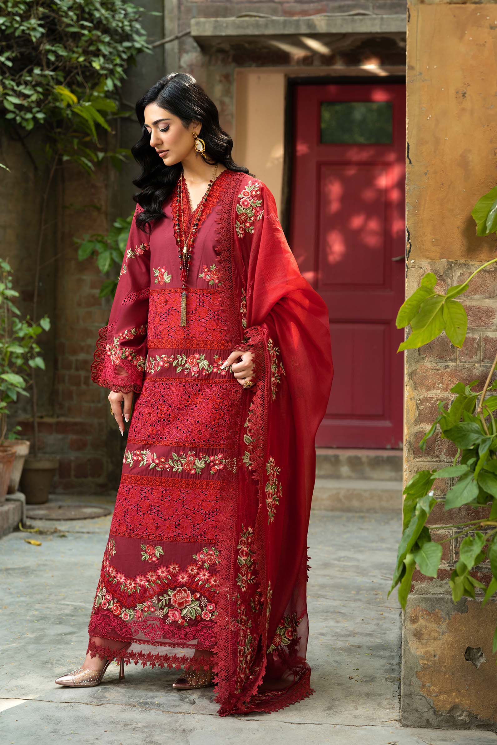 Maryam Hussain | Luxury Lawn 25 | Amal - Rang-e-Khaas