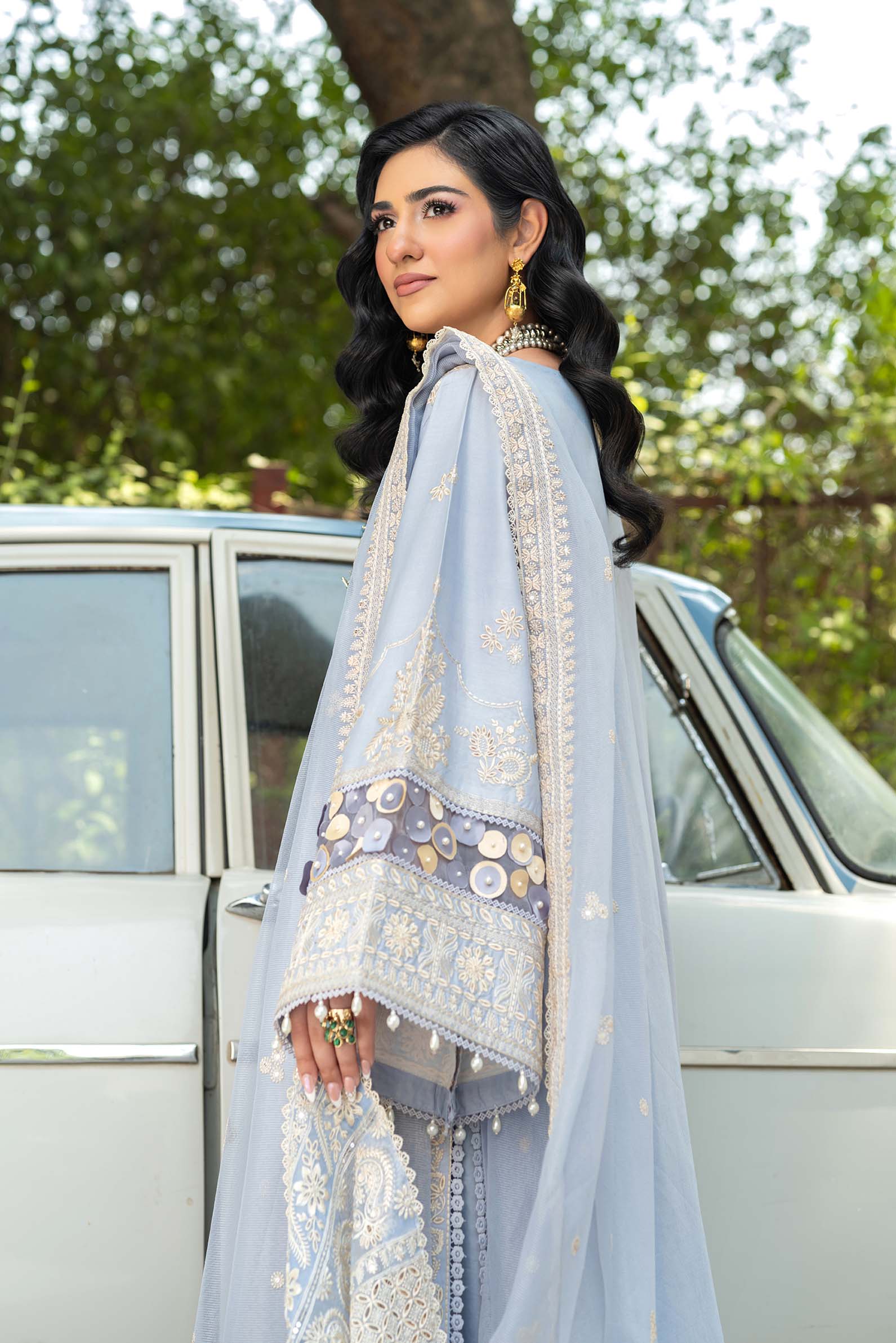 Maryam Hussain | Luxury Lawn 25 | Badal - Rang-e-Khaas