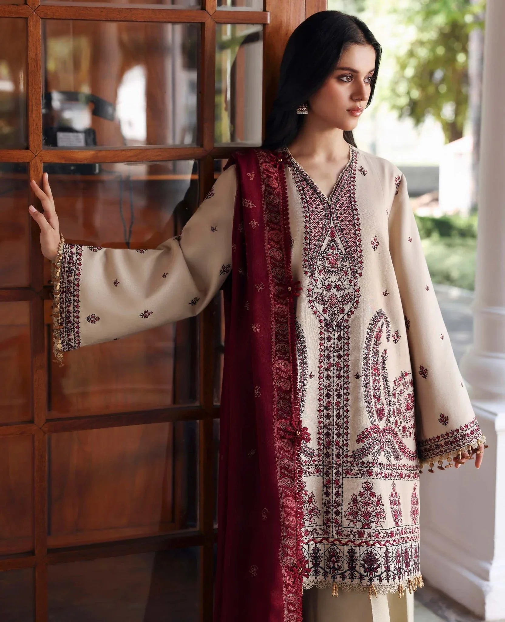 Republic Womenswear | Amaris Luxury Shawl 25 | Liora - Rang-e-Khaas