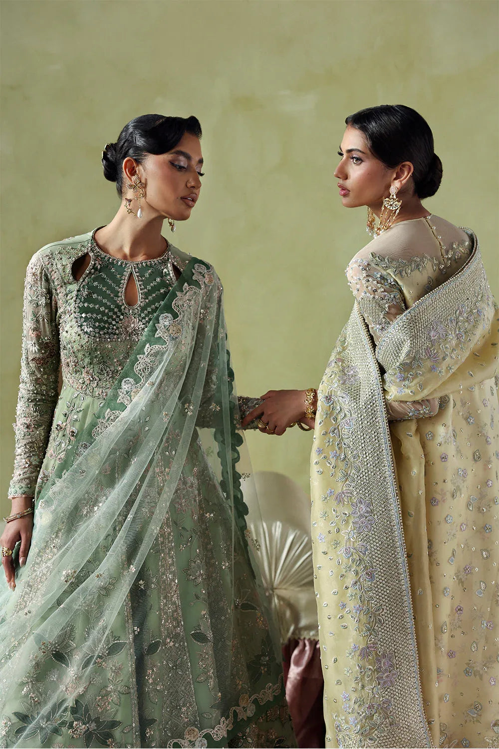 Soraya | Lumene Festive 26 | Lirien - Rang-e-Khaas