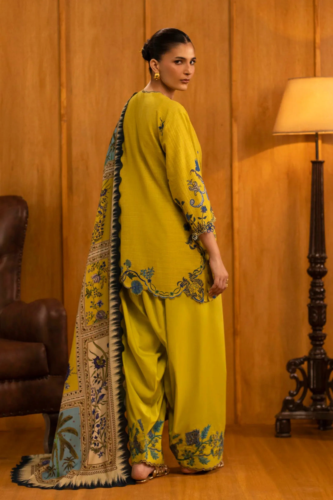 Sana Safinaz | Muzlin Winter 25 | M253-004A - Rang-e-Khaas