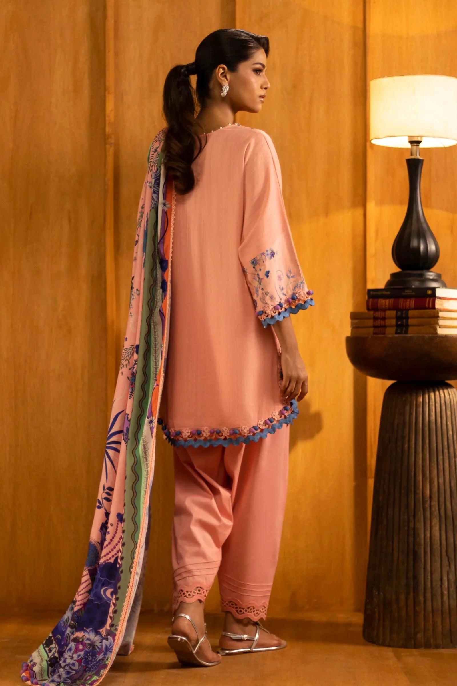 Sana Safinaz | Muzlin Winter 25 | M253-006B - Rang-e-Khaas