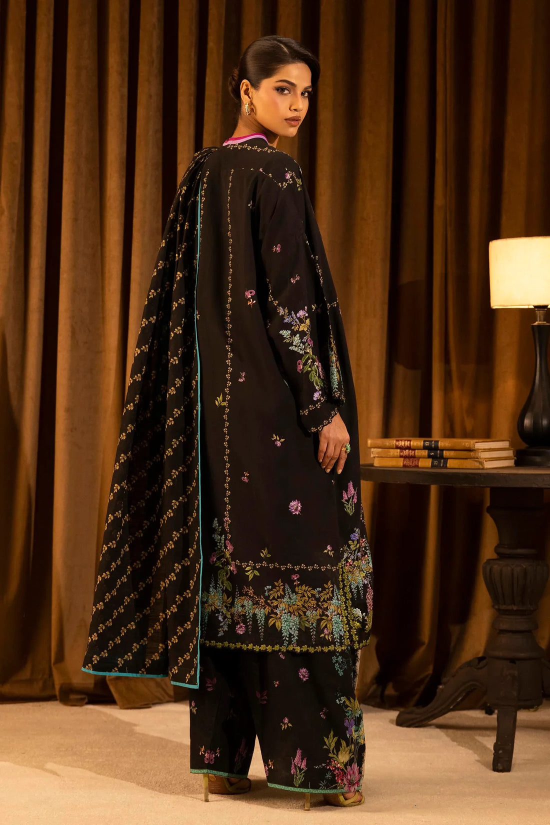 Sana Safinaz | Muzlin Winter 25 | 013B - Rang-e-Khaas