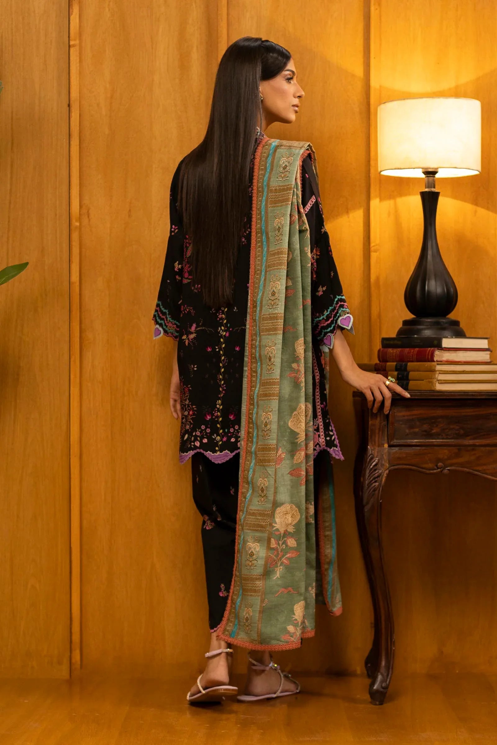 Sana Safinaz | Muzlin Winter 25 | 014B - Rang-e-Khaas