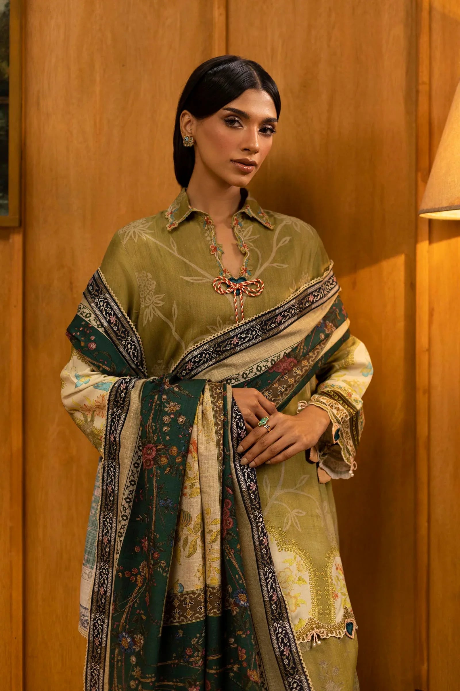 Sana Safinaz | Muzlin Winter 25 | 016A - Rang-e-Khaas