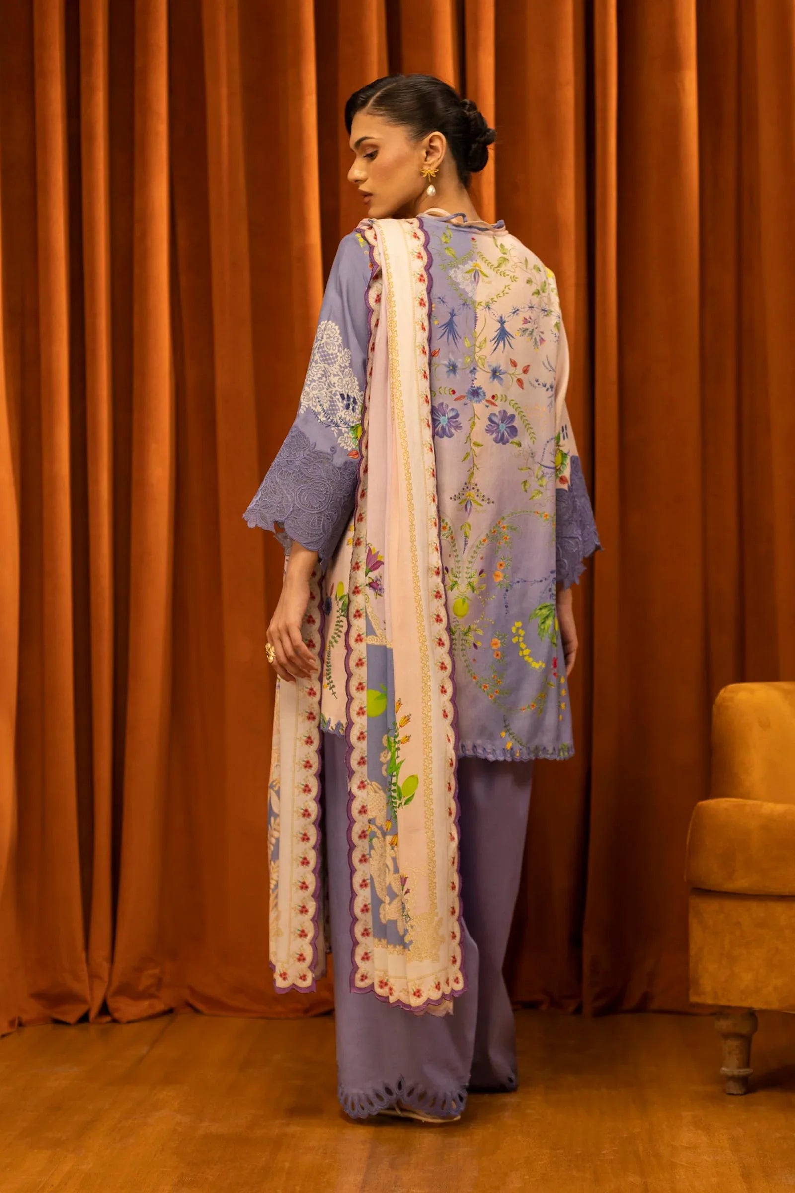 Sana Safinaz | Muzlin Winter 25 | 017B - Rang-e-Khaas