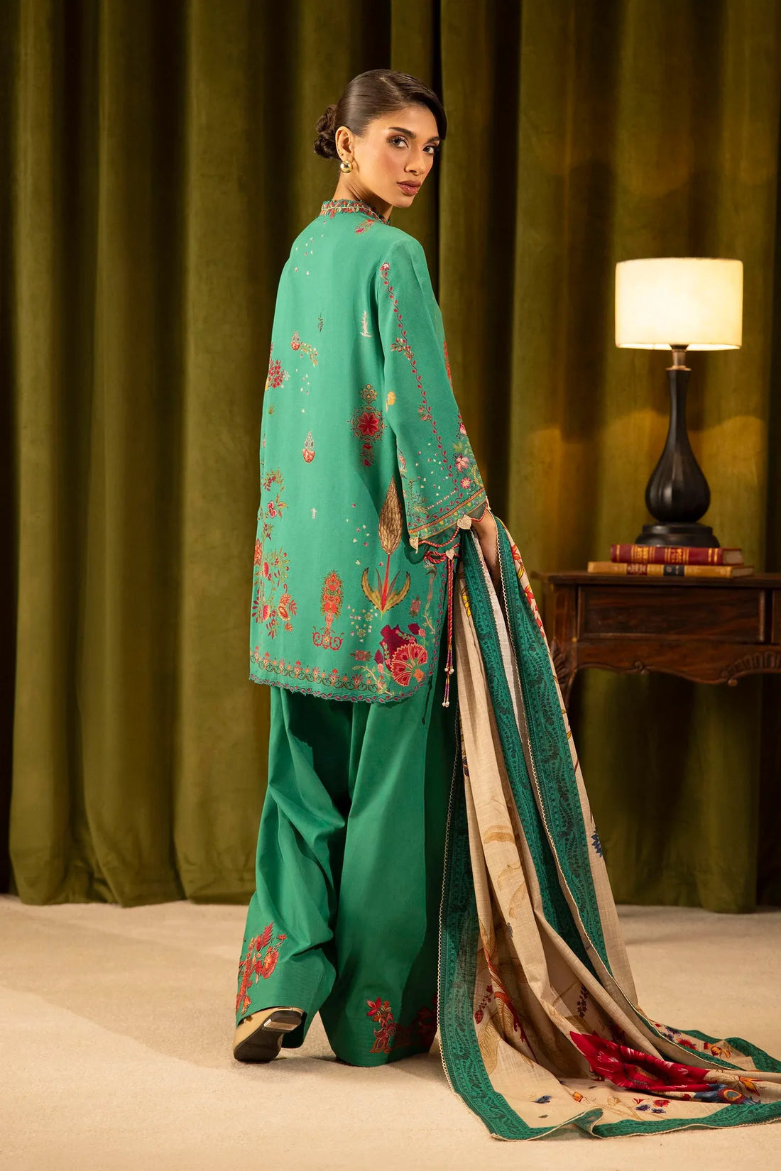 Sana Safinaz | Muzlin Winter 25 | 019B - Rang-e-Khaas