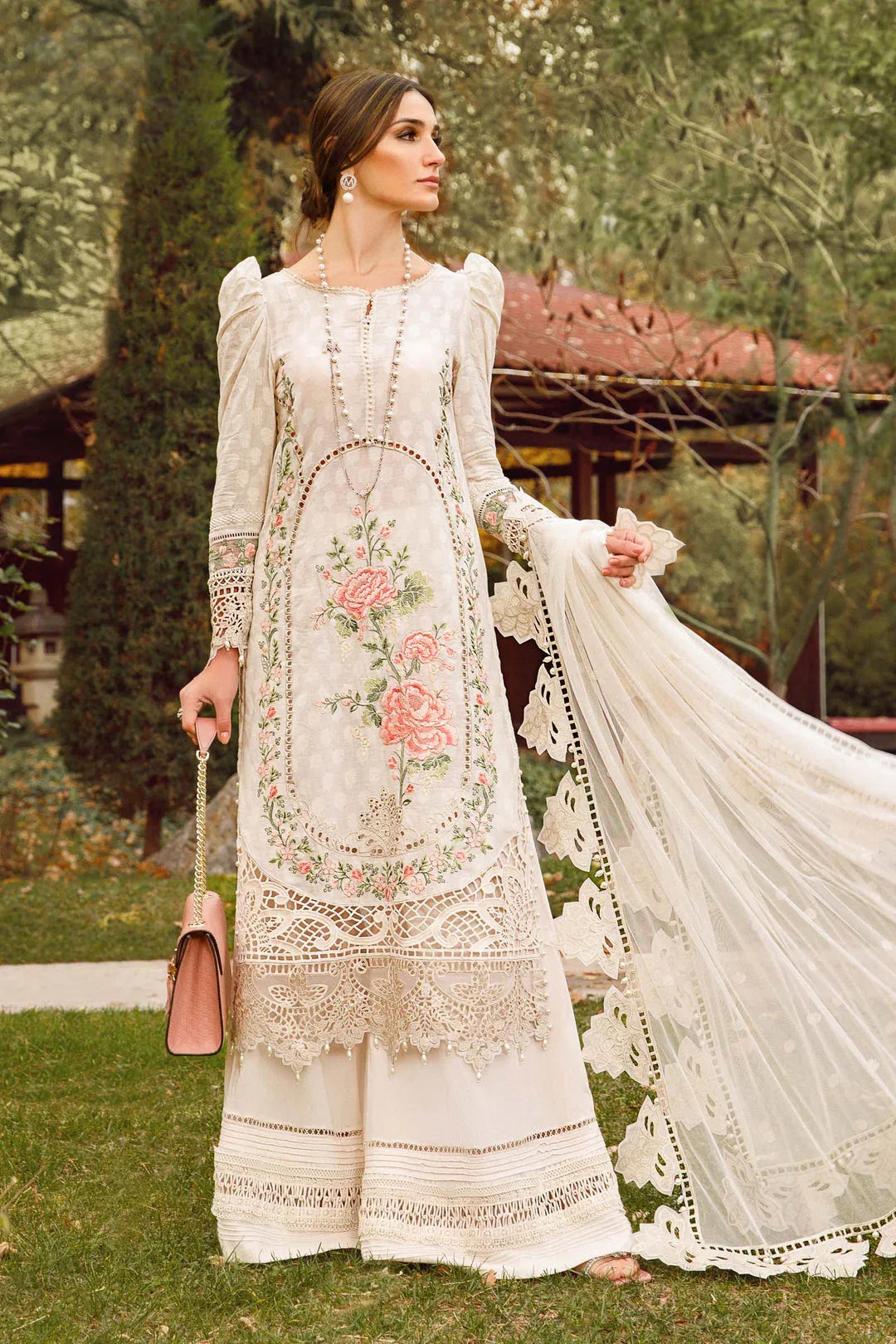 MARIA B EMBROIDED LAWN  D-2302-A - Rang-e-Khaas