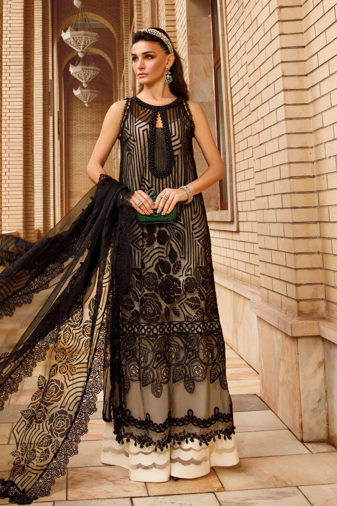 MARIA B EMBROIDED UNSTITCHED LAWN  D-2306-B - Rang-e-Khaas