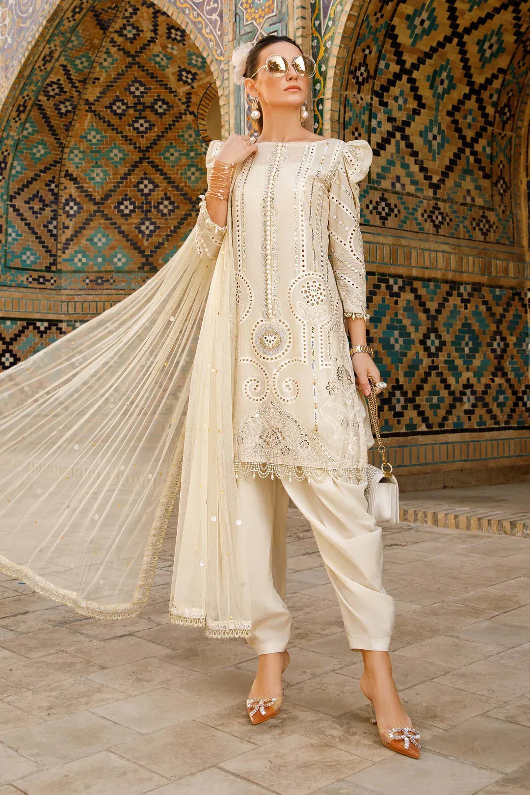 MARIA B EMBROIDED UNSTITCHED LAWN  D-2308-A - Rang-e-Khaas