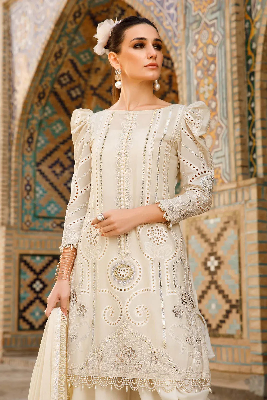 MARIA B EMBROIDED UNSTITCHED LAWN  D-2308-A - Rang-e-Khaas