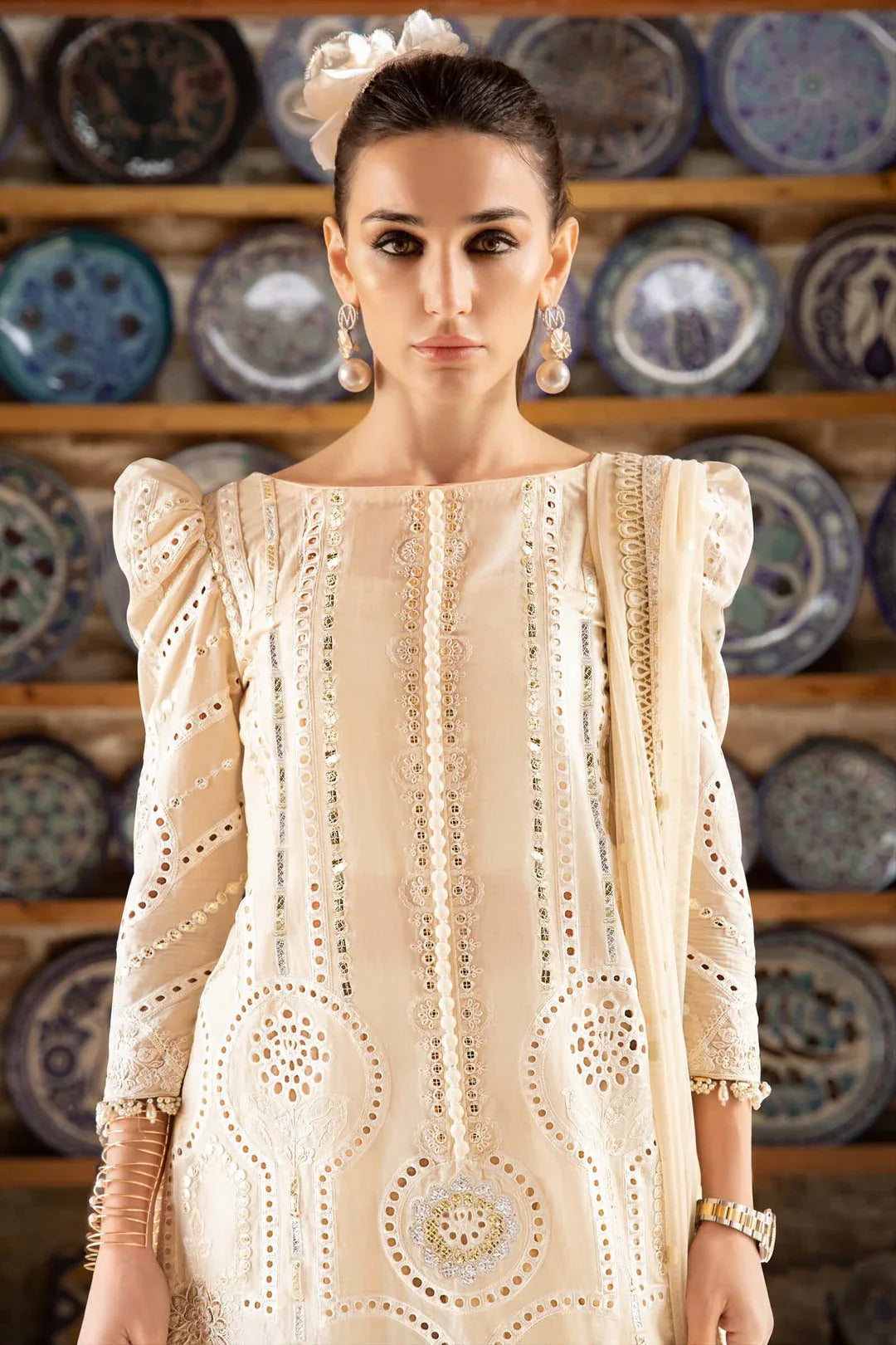 MARIA B EMBROIDED UNSTITCHED LAWN  D-2308-A - Rang-e-Khaas