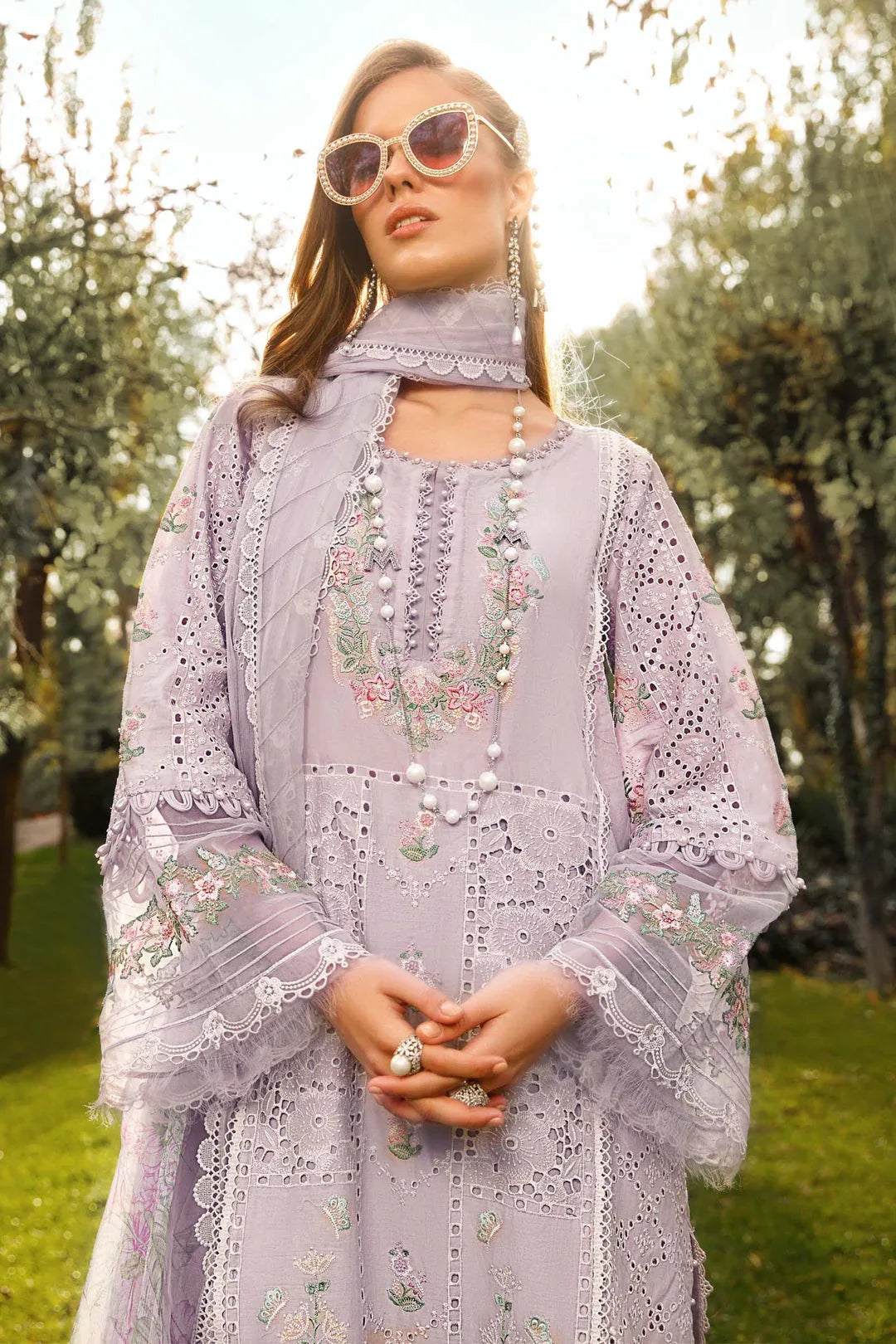 MARIA B EMBROIDED UNSTITCHED LAWN  D-2309-B - Rang-e-Khaas
