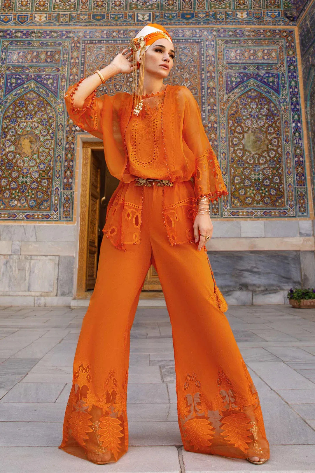 MARIA B EMBROIDED UNSTITCHED LAWN  D-2310-A - Rang-e-Khaas