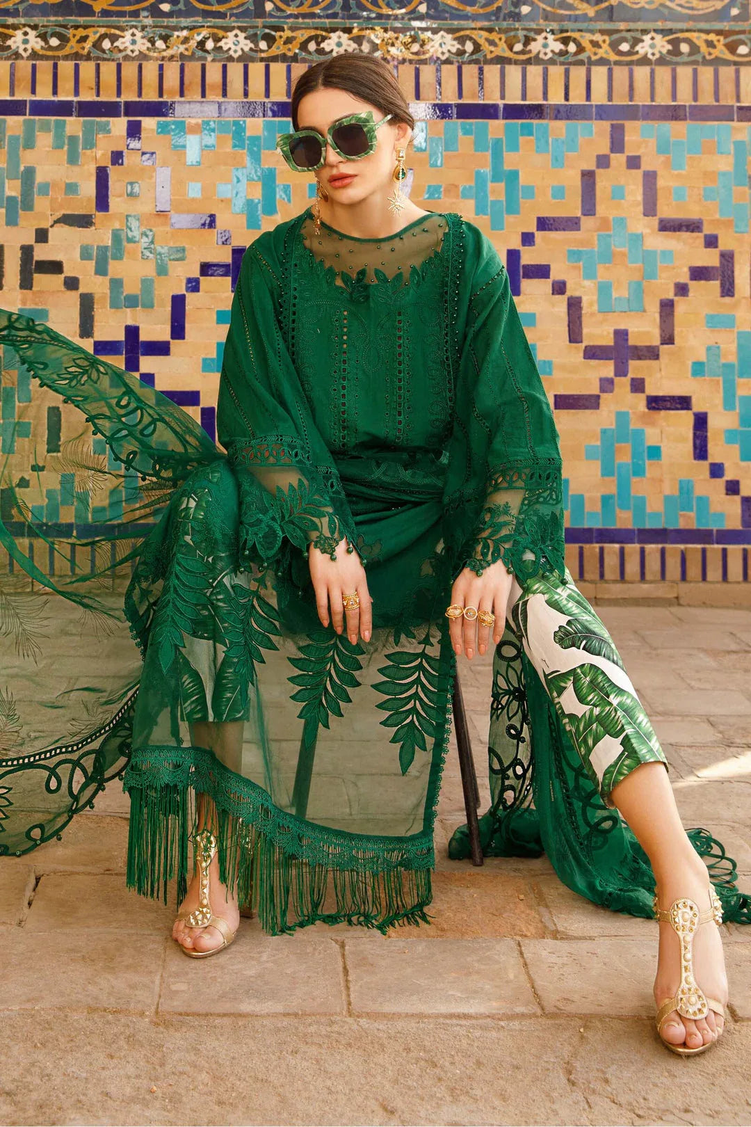 MARIA B EMBROIDED UNSTITCHED LAWN  D-2310-B - Rang-e-Khaas
