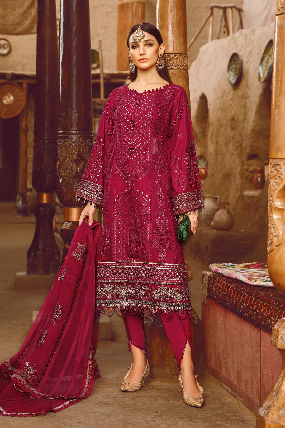 MARIA B EMBROIDED UNSTITCHED LAWN D-2311-B - Rang-e-Khaas
