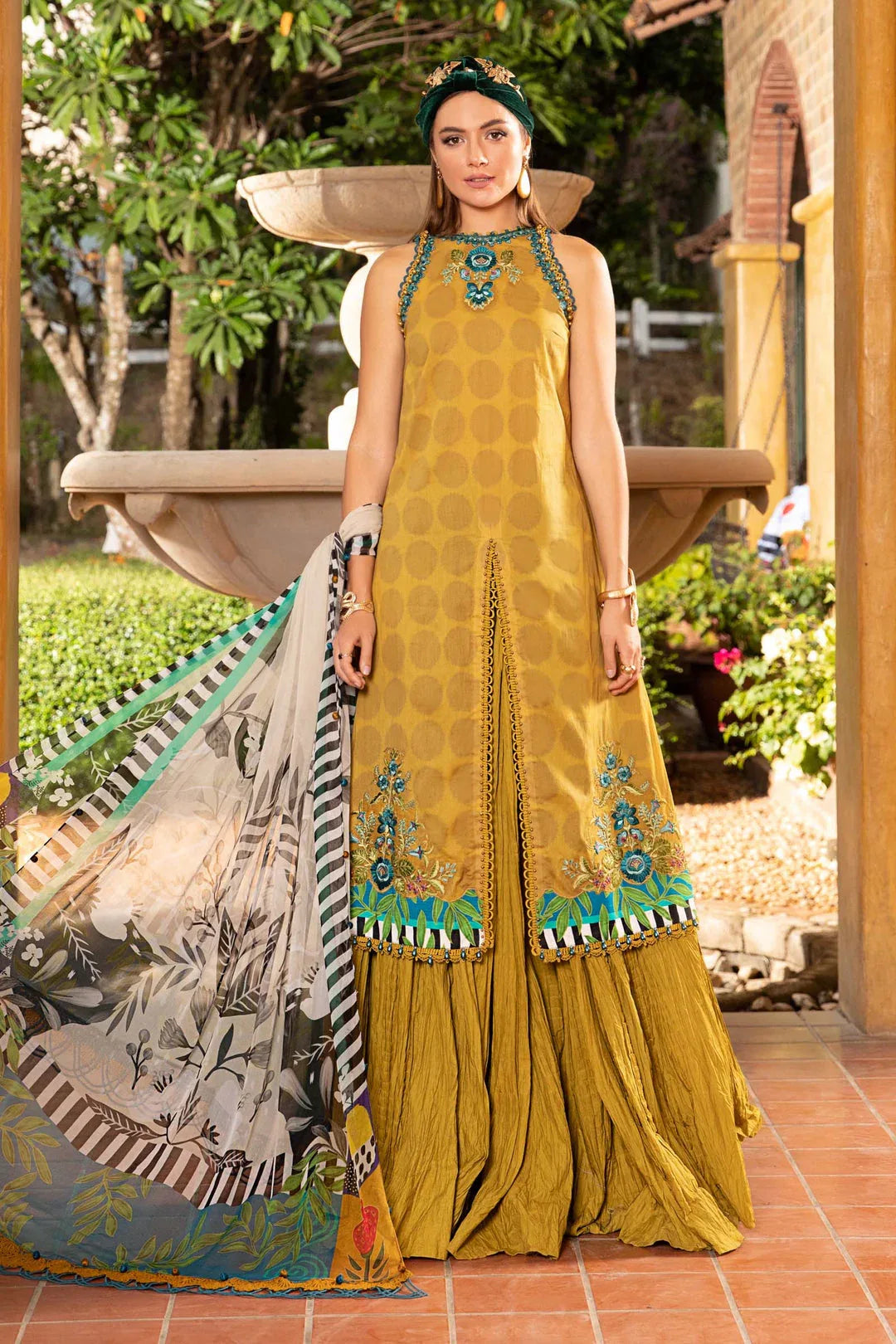 MARIA B PRINTED UNSTITCHED LAWN  MPT-1711-B - Rang-e-Khaas