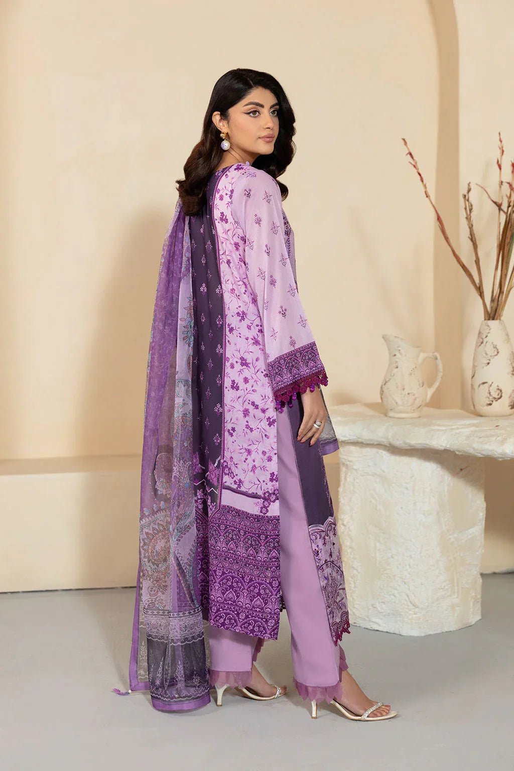 Ramsha | Mashaal Luxury Lawn | L-1304 - Rang-e-Khaas