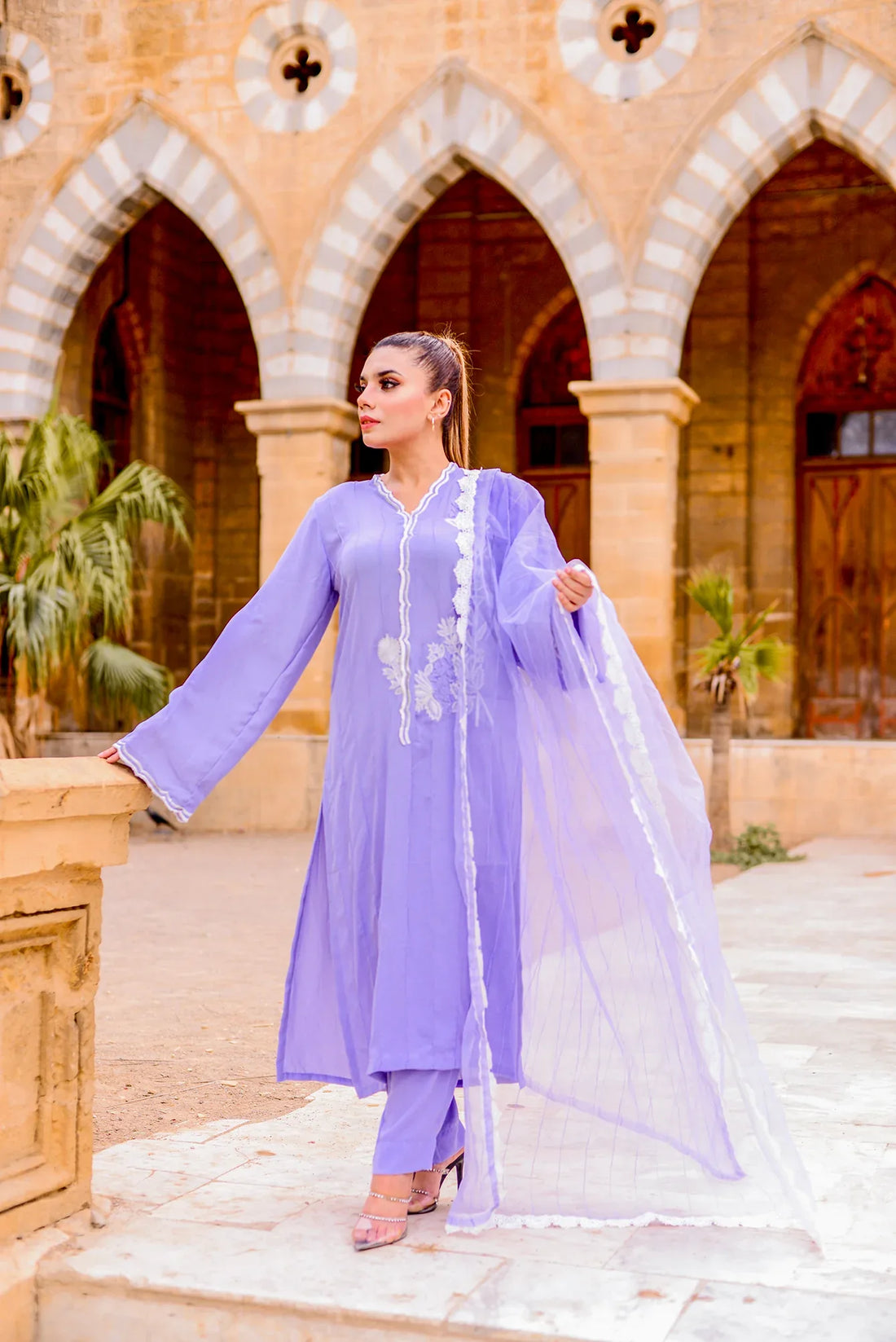 Muntaha | Luxe Formal | MC1-03 - Rang-e-Khaas