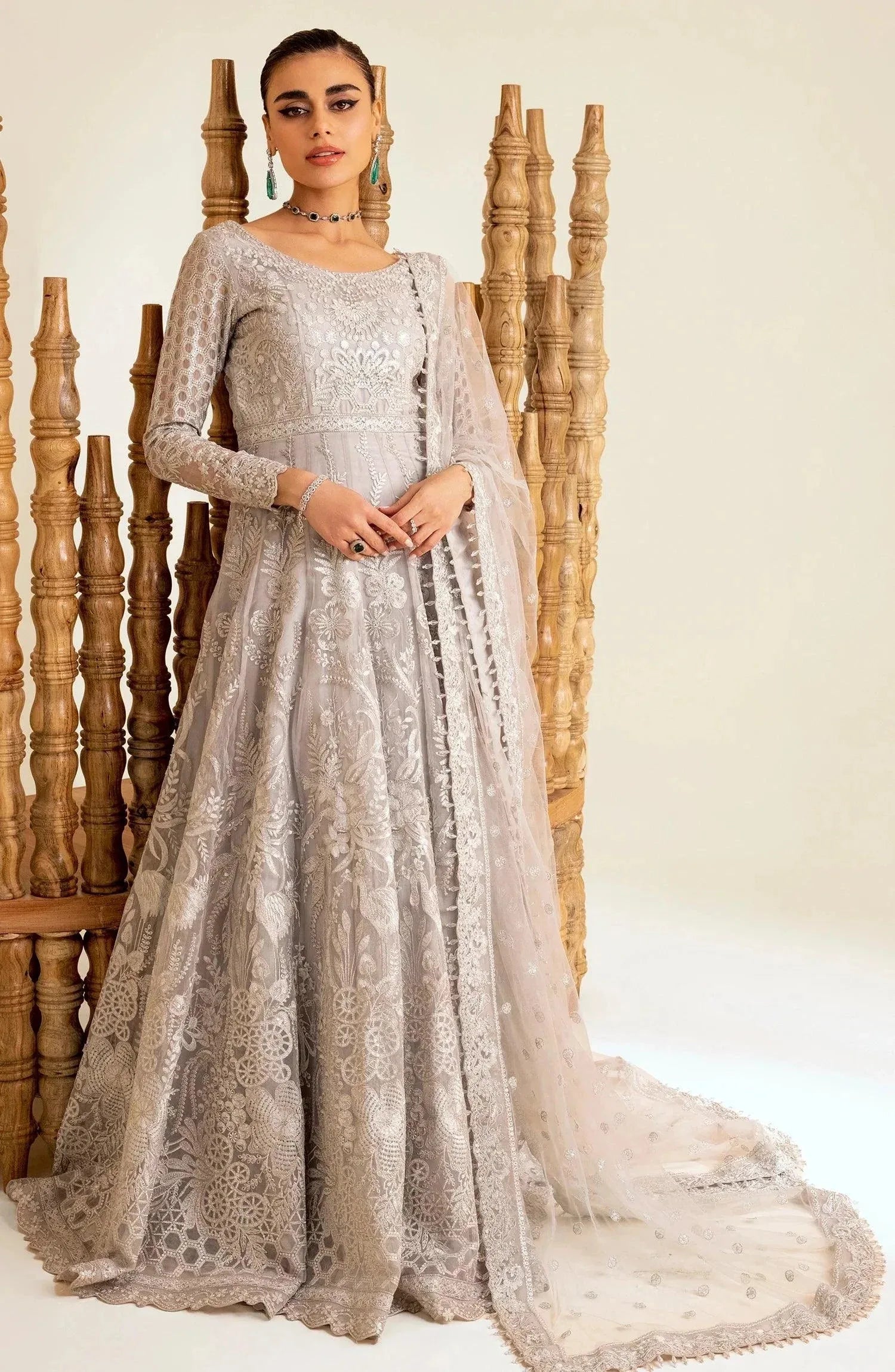 Maryum N Maria | The Brides 23 | Silver Thorn (MS23-535) - Rang-e-Khaas