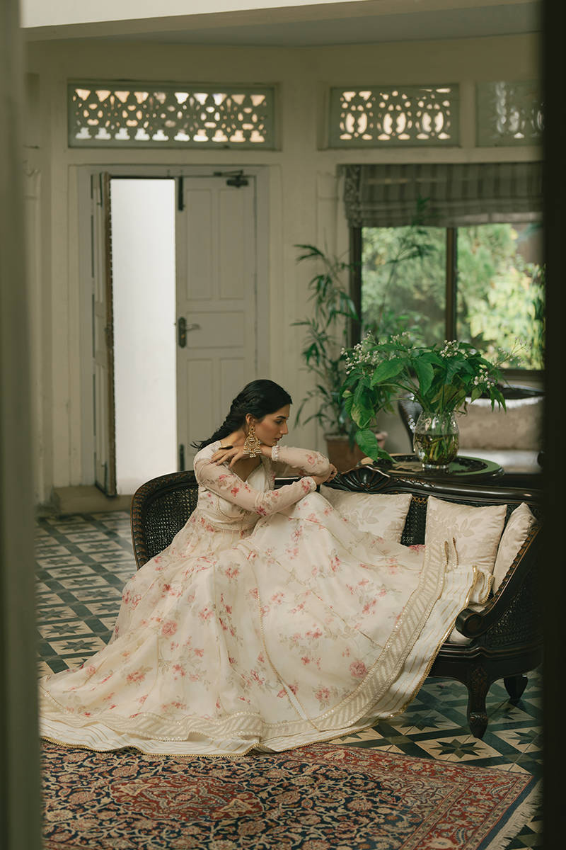 MNR | Ashiyana Festive Eid Collection 25 | Gulrukh - Rang-e-Khaas