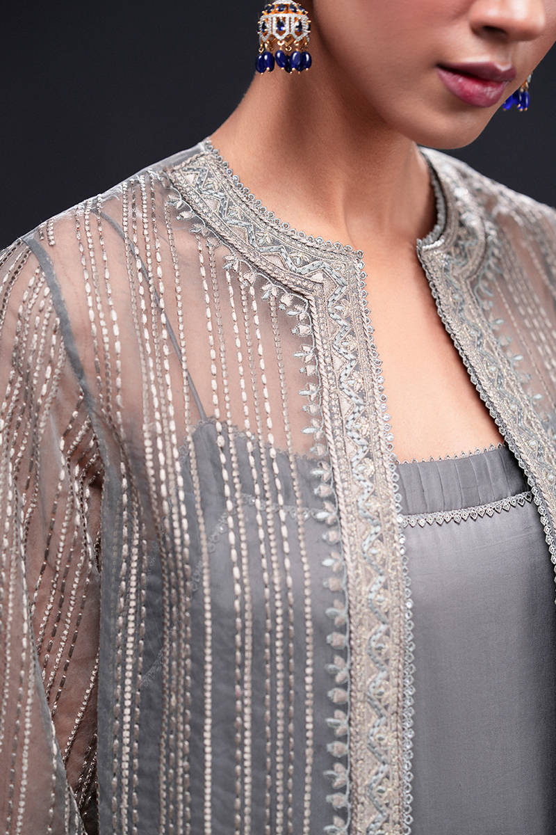 MNR | Chai Coffee Luxury Pret | Grey Eminance - Rang-e-Khaas